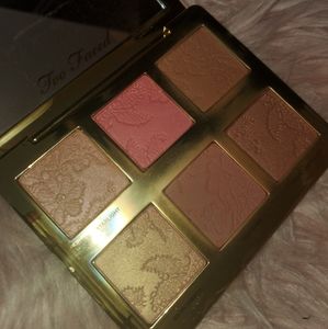 TooFaced Natural Face palette